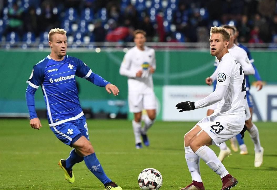 年一次的冬 年一次的冬