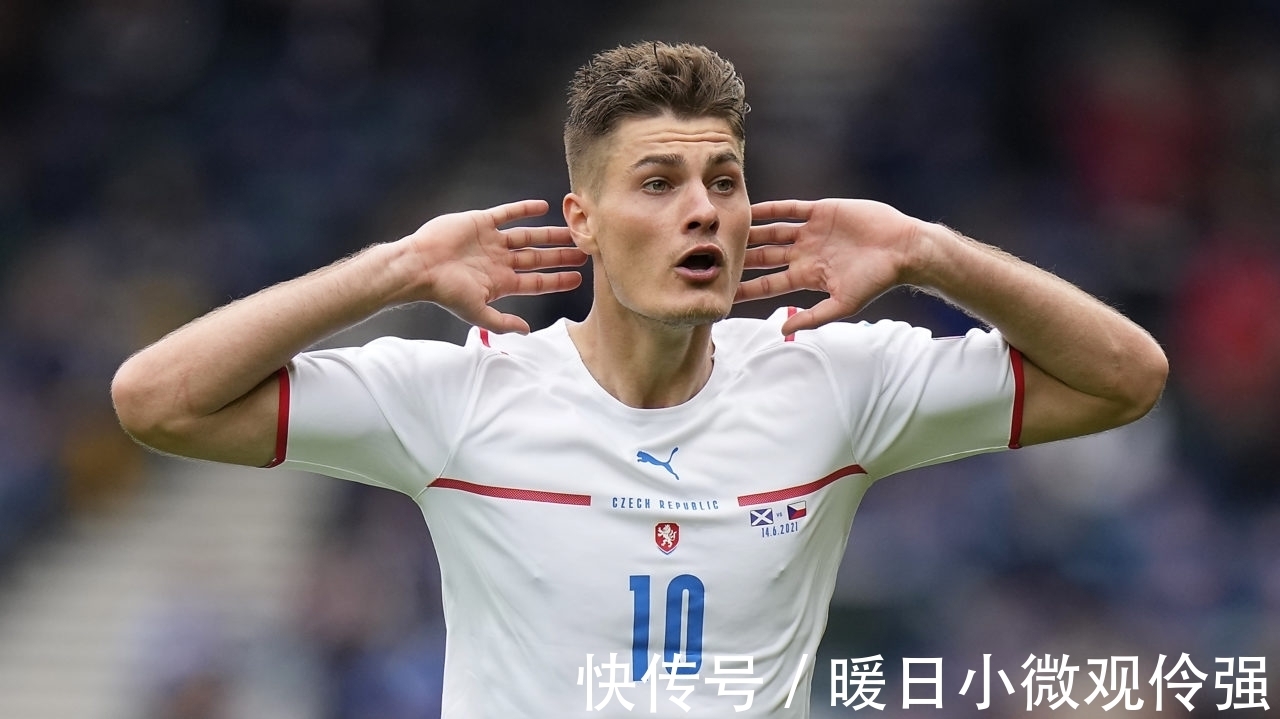 报道和专家 报道和专家